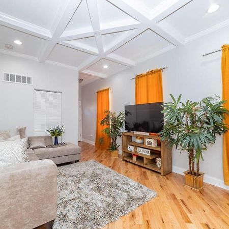 Lux Apt In Bronzeville, Min From Downtown-Rsv Now! Чикаго Екстер'єр фото