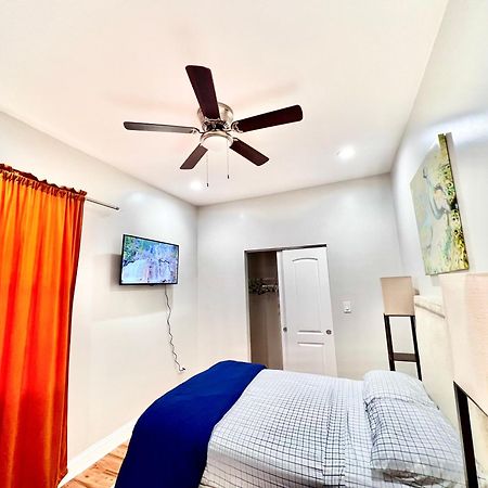 Lux Apt In Bronzeville, Min From Downtown-Rsv Now! Чикаго Екстер'єр фото
